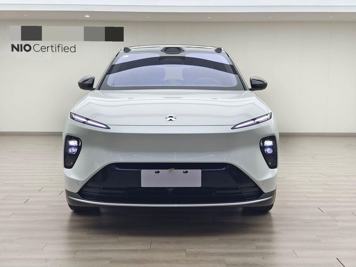 2024 NIO ES8 100k Wh Signature — Used SUV