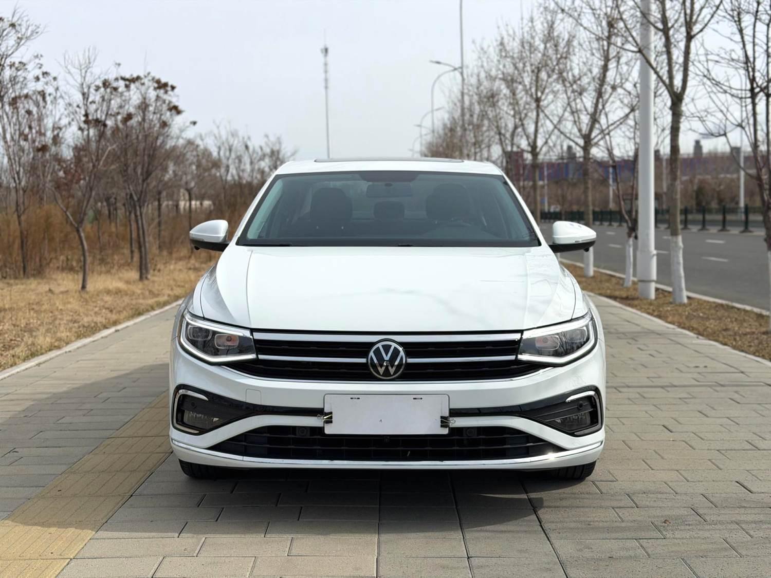 2023 Volkswagen Bora 1.2TSI 200TSI Smart Drive PRO Edition Used Sedan — image 1