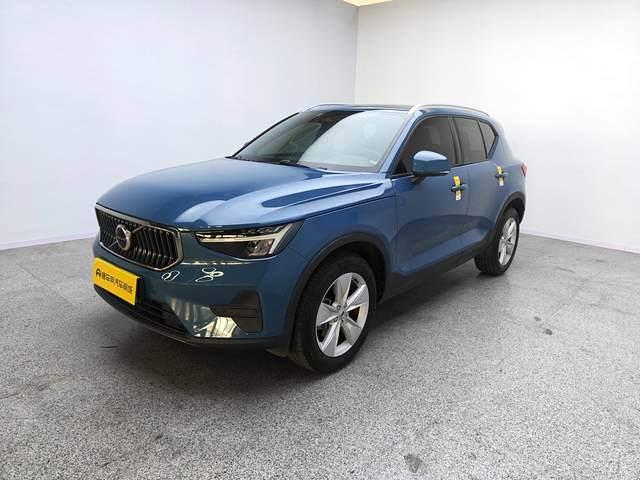 2024 Volvo XC40 — Used SUV