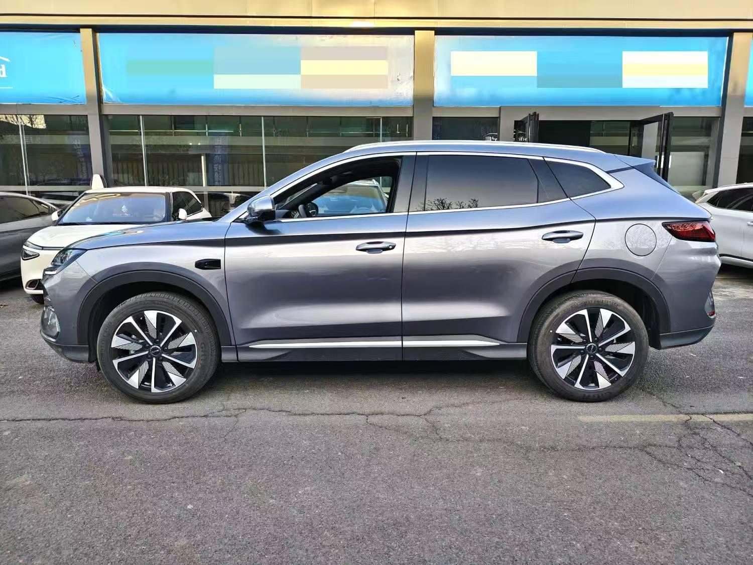 2025 BYD Song Plus DMI 160km Flagship Edition used car Used SUV — image 1