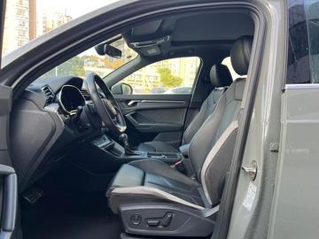 Audi Q3 35TFSI - 5