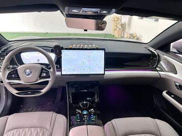 BYD Han DM-i - 5