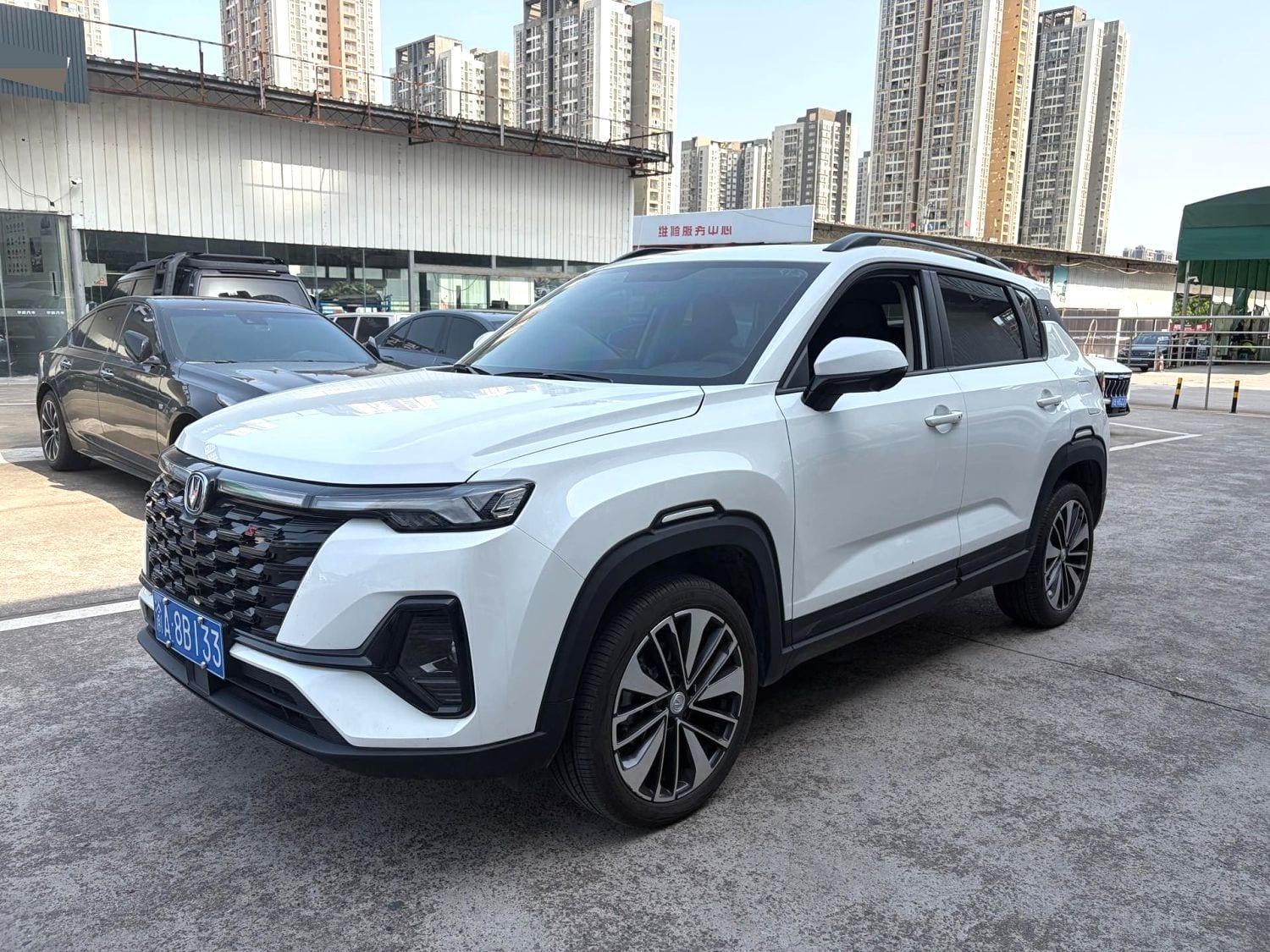 2023 Changan CS35 PLUS 1.4T Enjoy Edition Deluxe Used SUV — image 1