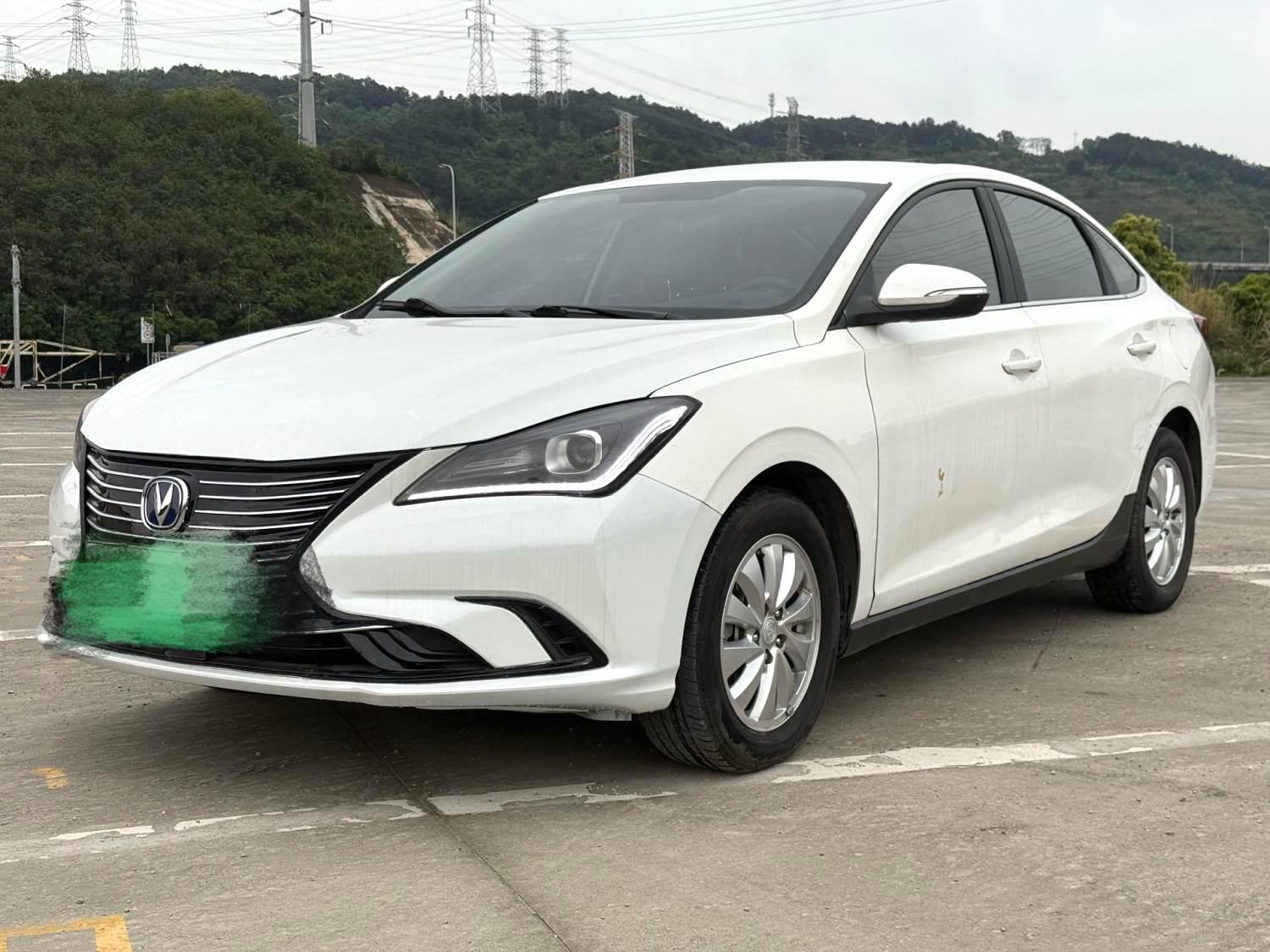 2019 Changan Eado New Energy Eado EV EV460 Smart Enjoy Edition Used Sedan — image 1