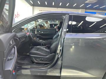 Changan UNI-K iDD 1.5T Bluecore iDD Excellence - 3