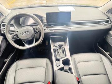 Geely Emgrand 4 Gen 1.5L Elite - 4