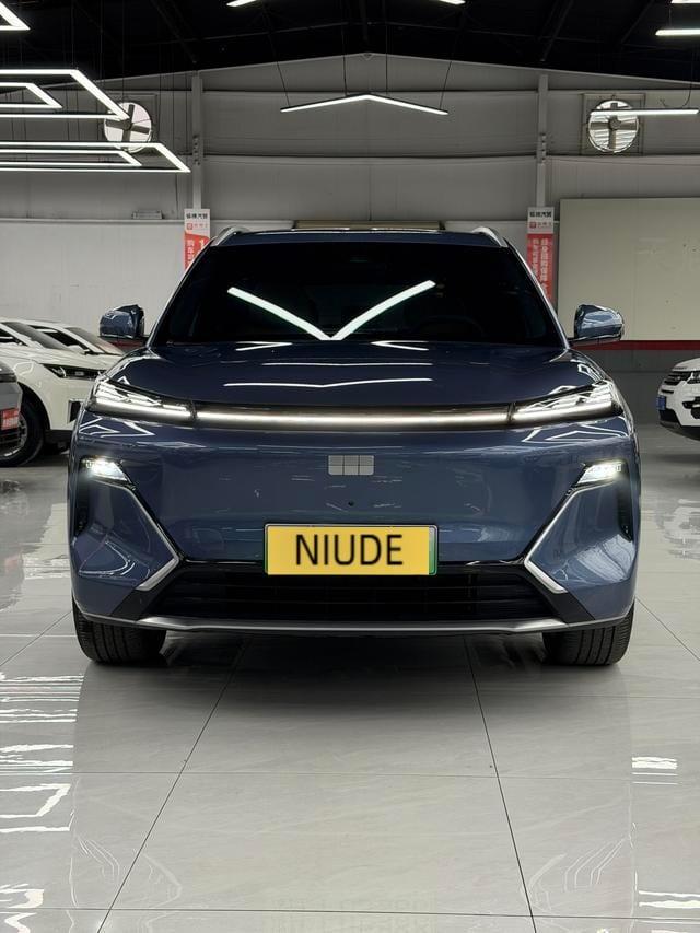2025 Geely Galaxy Starship7 EM-i 120KM Pilot Edition Used SUV — image 1