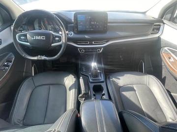 JMC Yuhu 7 2.0TAT Diesel AWD Excellence Standard-Wheelbase - 5