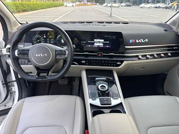 Kia Sportage - 5