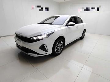 Kia K3 - 1