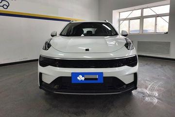 Lynk & Co 01 - 3