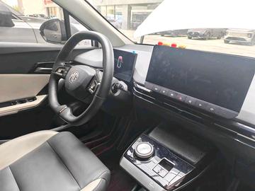 MG MG4 - 4