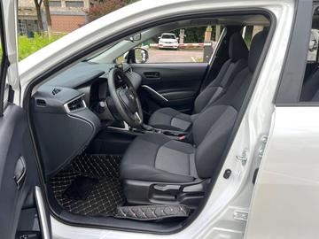 Toyota Frontlander Hybrid 2.0 Smart Hybrid Leading Edition - 4