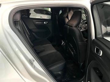 Volvo C40 EV - 4